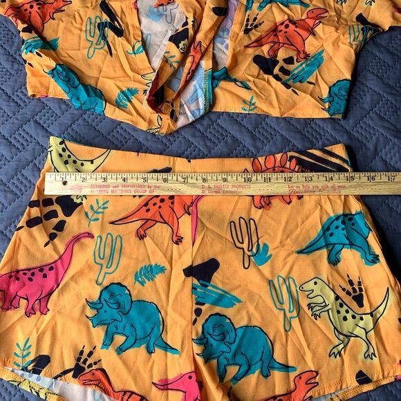 Woman’s Dinosaur Short Set - Picture 6 of 8
